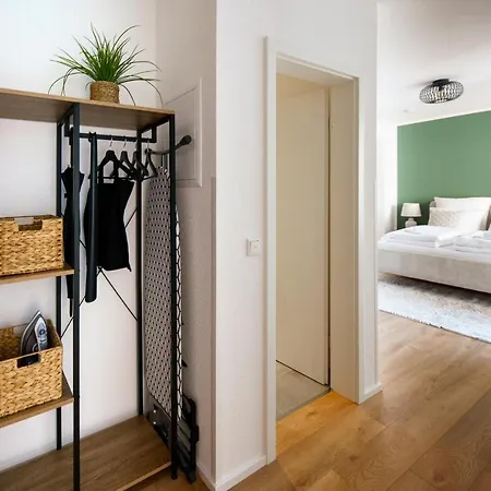 Staytona With Balcony, Parking & Wifi Near Wiesbaden Apartmán *