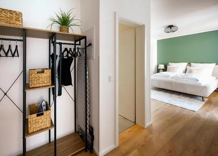 Staytona - Parkpl. - Balkon - Wlan - Netflix - Wfh Apartman *